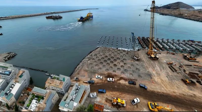 Megapuerto de Chancay: asesor legal de Cosco Shipping sostiene que inversión en el puerto justifica exclusividad de servicios escenciales